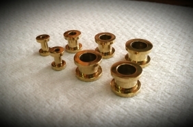 הרחבה מתברגת מוזהב